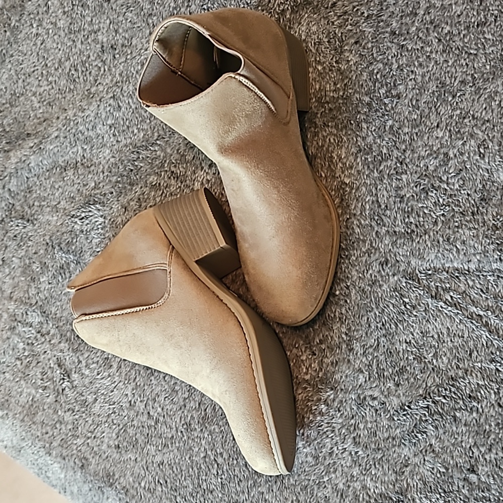 Ardene boots